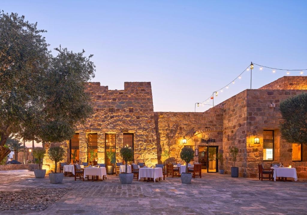 Movenpick Resort Spa Dead Sea  Dining  Restaurant 2   Copy   Copy
